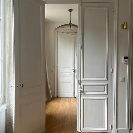 Le Golden - Charme Et Confort En Plein Cœur De - Parking Privé * Troyes